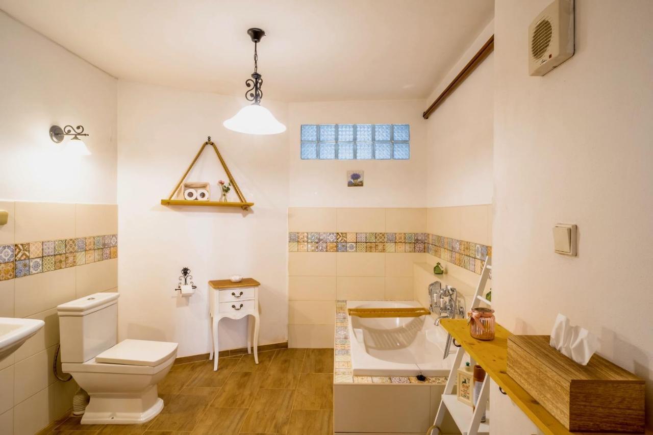 Апартаменты Rustic House V Luzickych Horach Йиржетин-под-Едловоу Экстерьер фото