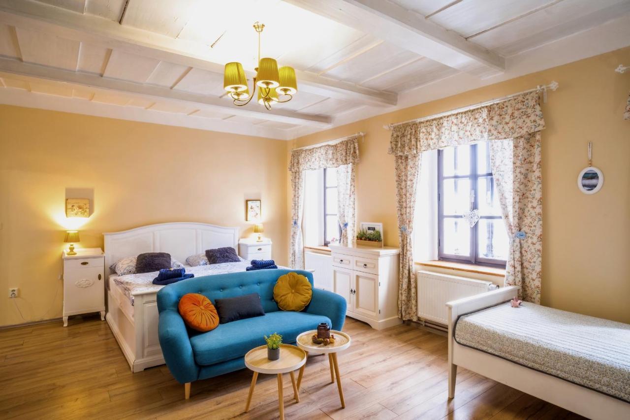 Апартаменты Rustic House V Luzickych Horach Йиржетин-под-Едловоу Экстерьер фото